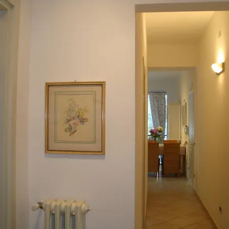 Apartment A 20 Mt Dal Mare Con Ombrellone E Sdraio In Spiaggia Castiglioncello