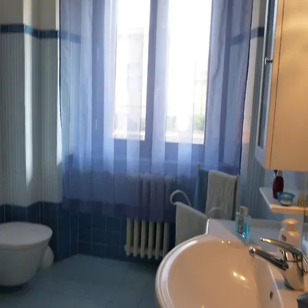 A 20 Mt Dal Mare Con Ombrellone E Sdraio In Appartement Castiglioncello